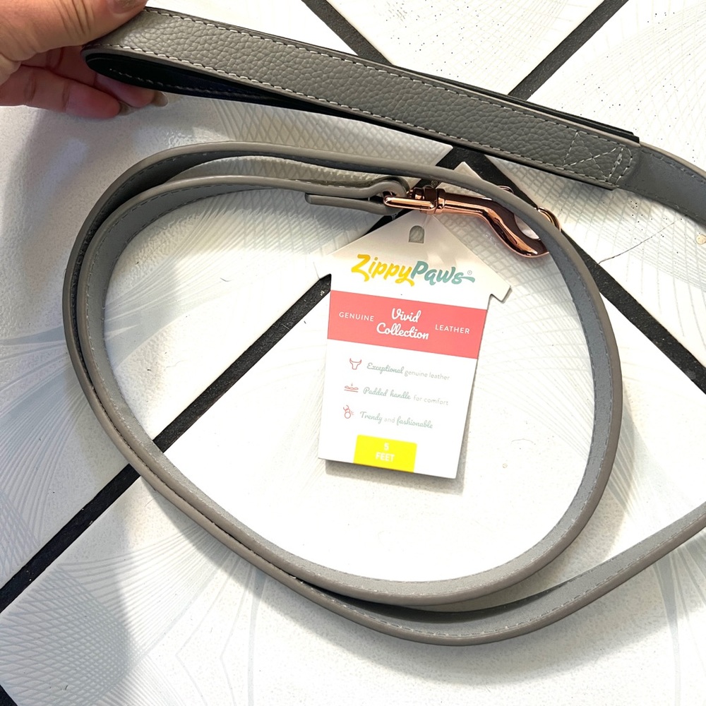 Zippy Paws Grey Leather Leash